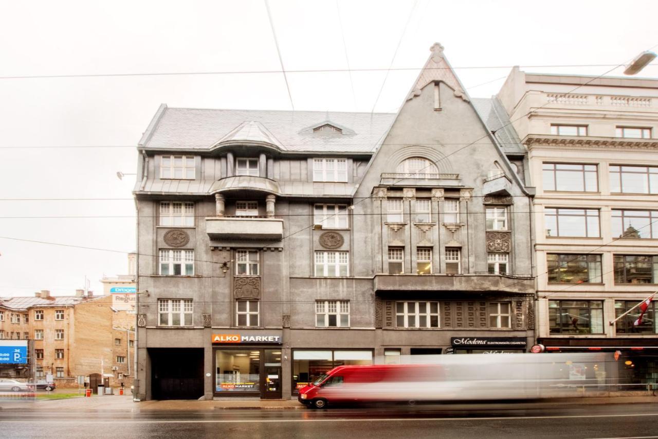Brivibas House Design Apartments In City Center Рига Екстер'єр фото
