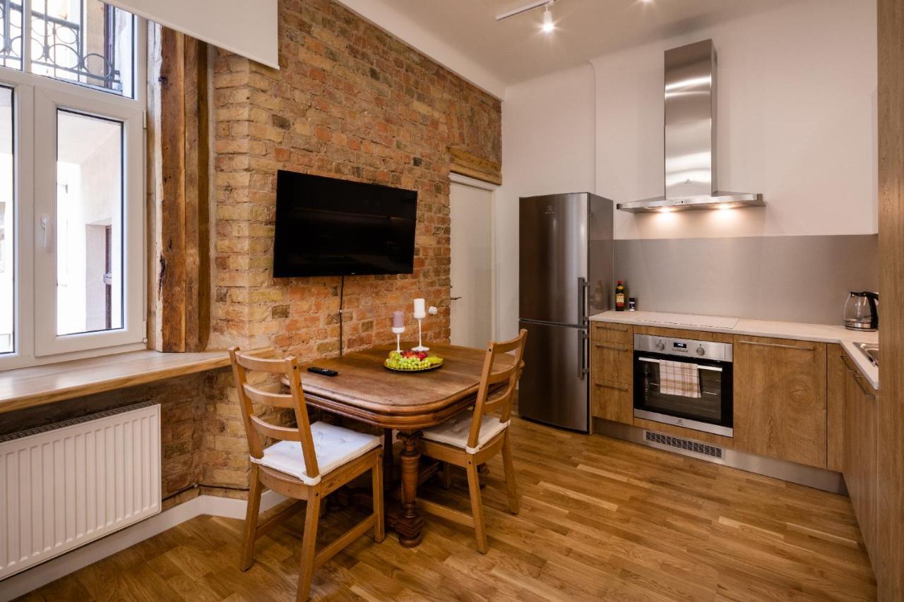 Brivibas House Design Apartments In City Center Рига Екстер'єр фото