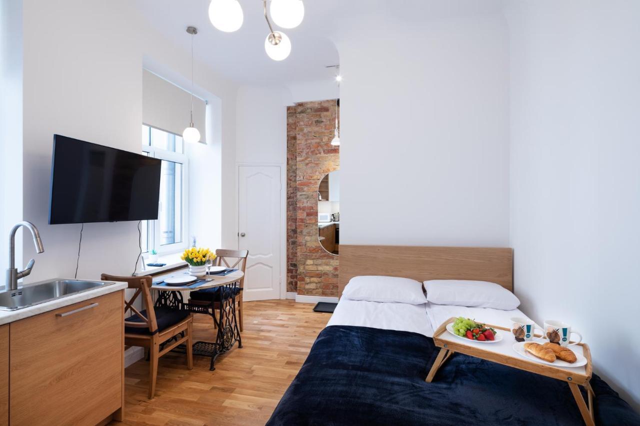 Brivibas House Design Apartments In City Center Рига Екстер'єр фото